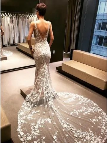 Mermaid V-Neck Backless Court Train Wedding Dress with Lace Appliques TN121